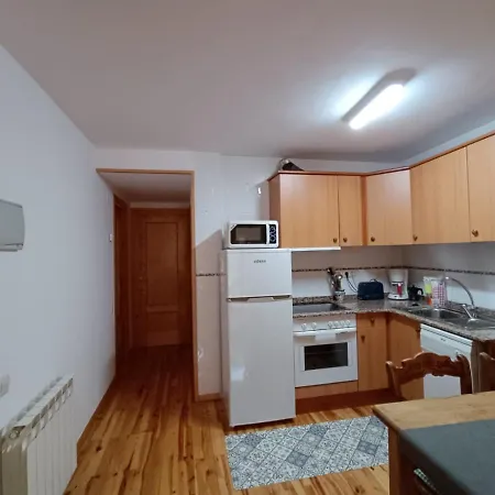 Inmocyma El Rinconcito De Апартаменты Бенаске